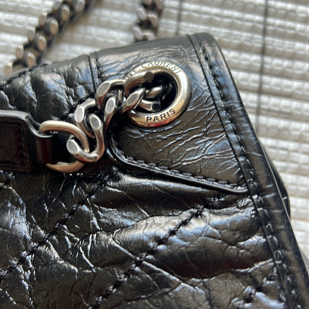 Saint Laurent Black Quilted Patent Leather Shoulder Bag with Chain Strap, Niki - Picture 4 of 8